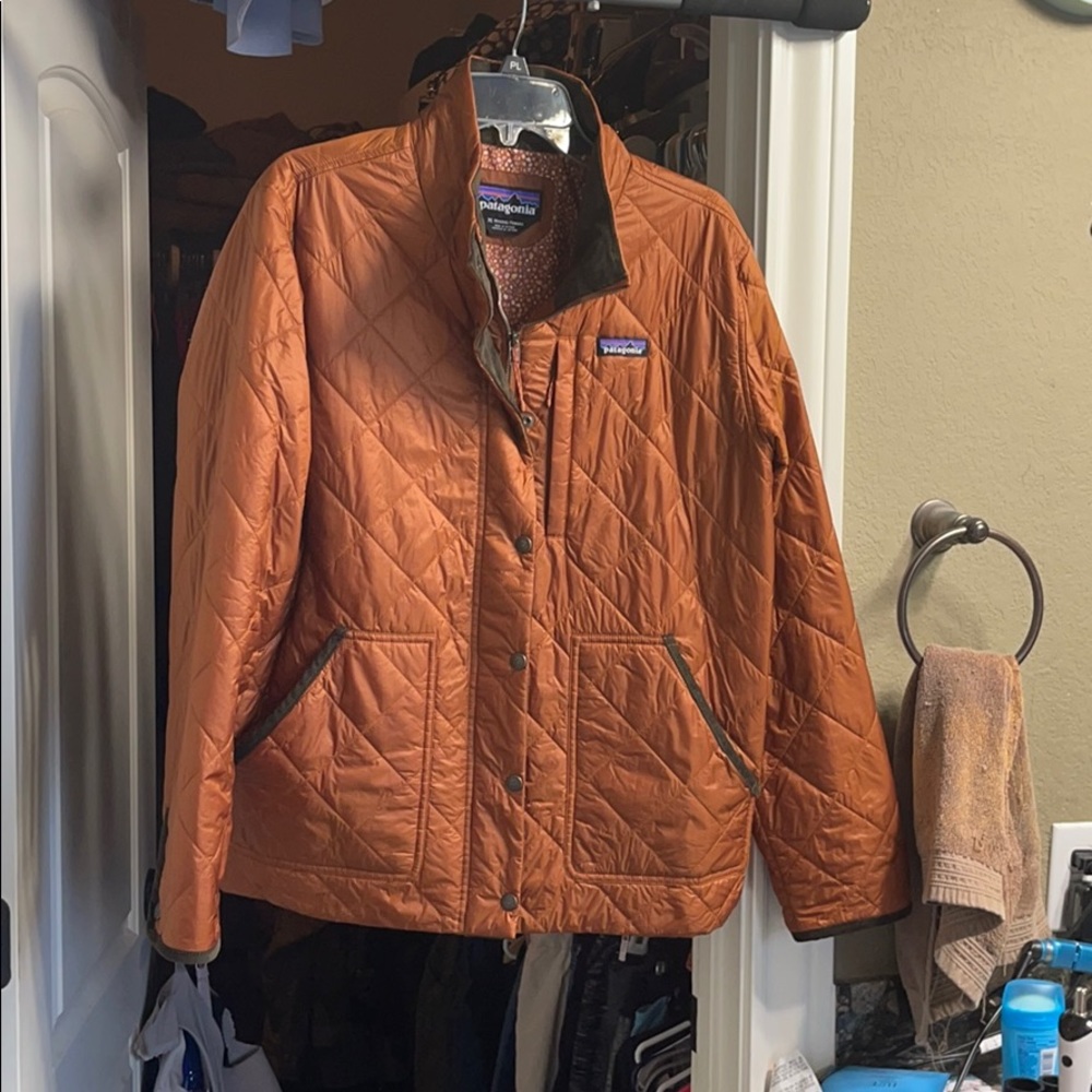 EUC XL Patagonia Burnt Orange Puffer Jacket